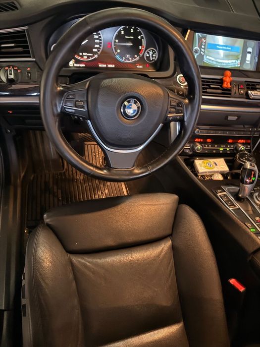 BMW Seria 5 Vând GT 530d F07 245 cp