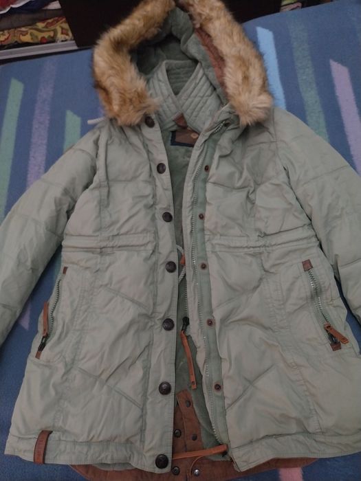 Vând geaca dama impecabila XL