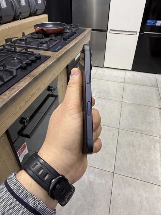 iPhone 16  128Gb  100% Yomkast  53ta sikl
