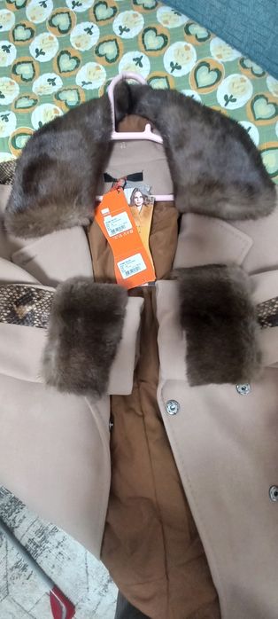 Женское стильное пальто