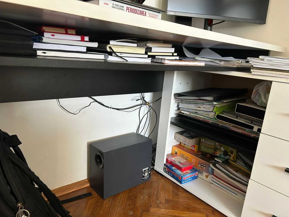 Birou pe colt Arhimed, pentru calculator, alb + negru