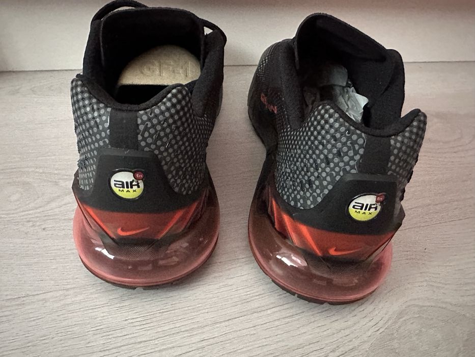 Маратонки Nike Air Max Phoenix