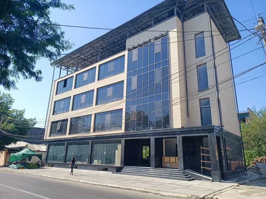 Сдается готовое здание площадью 1900 кв.м