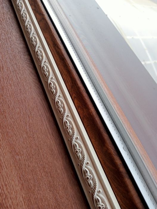 Продам плинтуса бу