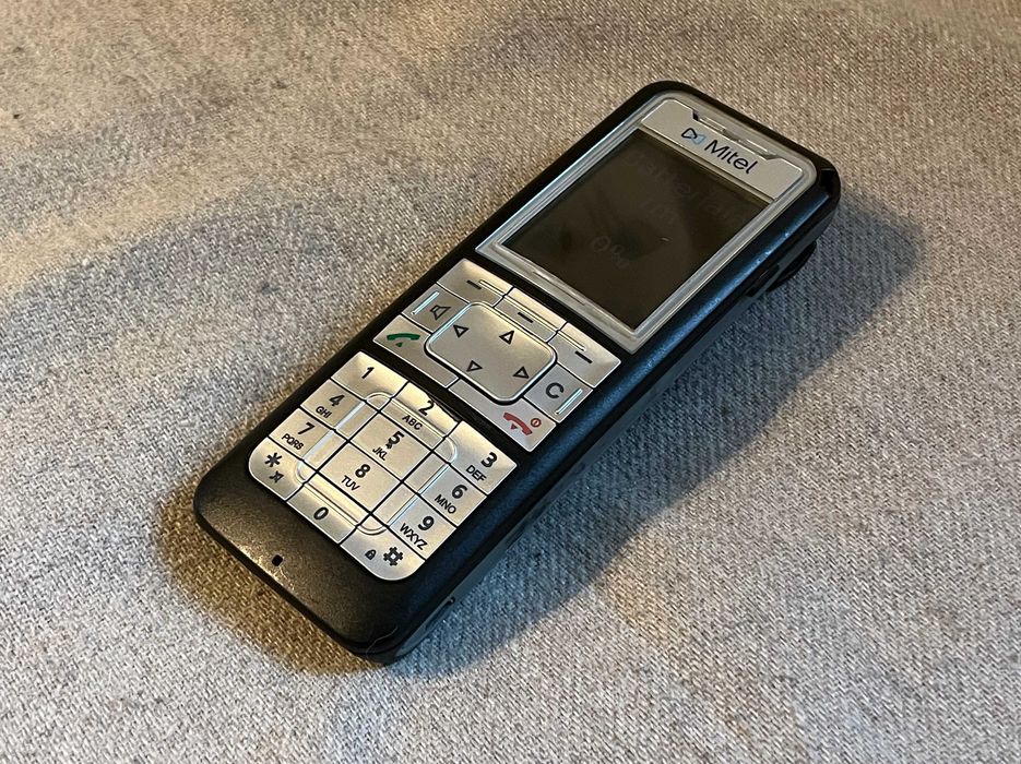 Telefon DECT Mitel 622d v2 profesional wireless VoIP baza