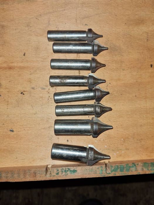 Фрези зъбозакръглителни с цилиндрична опашка