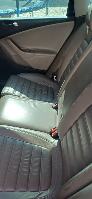 VW Passat RLine 2.0 TDI