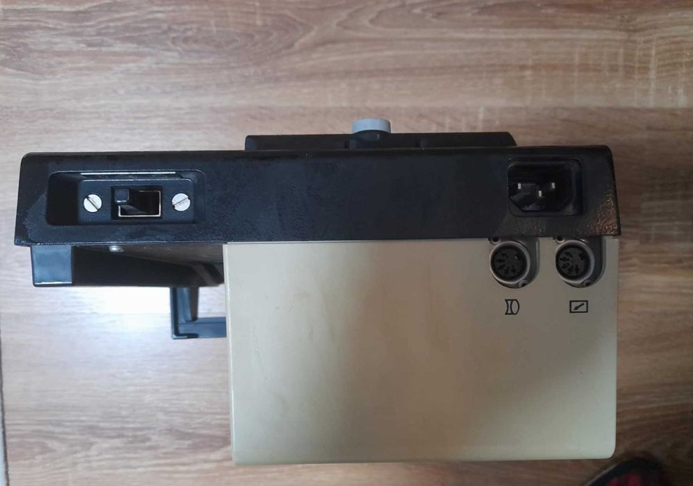 Pentacon AV100 Auto - proiector