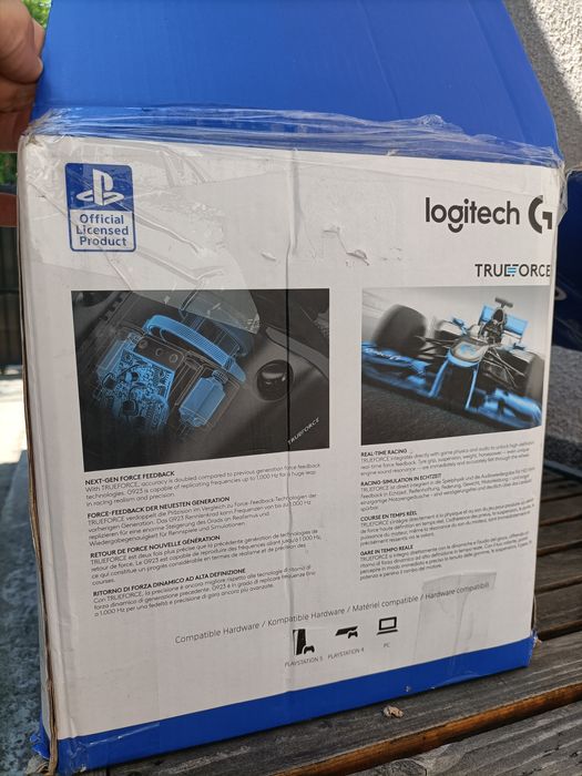 De vânzare volan gaming Logitech g923 cu pedale