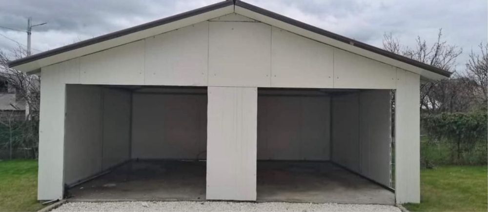 Executam hale metalice acept auto la schimb