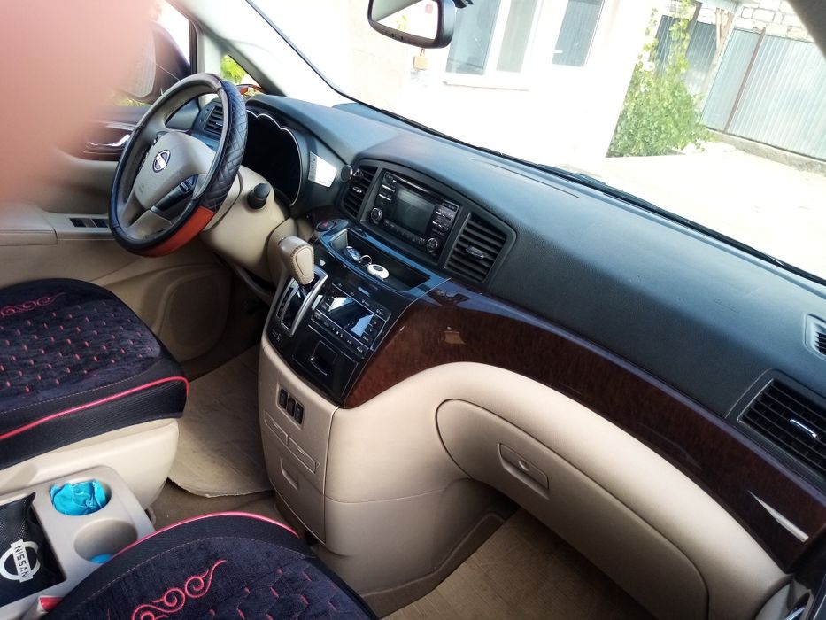 Ниссан квест. Минивен