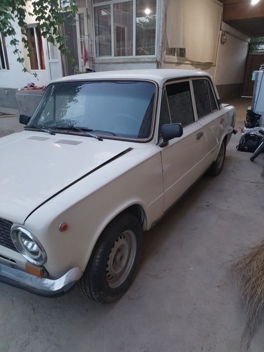 Vaz 2101 benzin arenda yoki naqdga