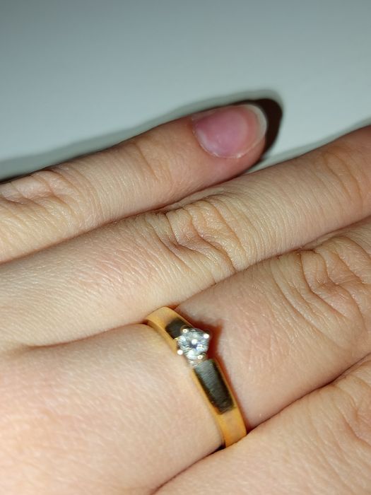 Дамски диамантен златен пръстен