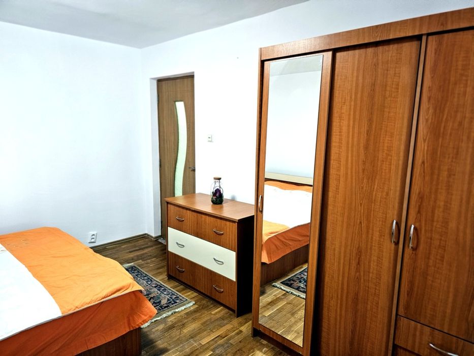 Apartament ultracentral doua camere de închiriat