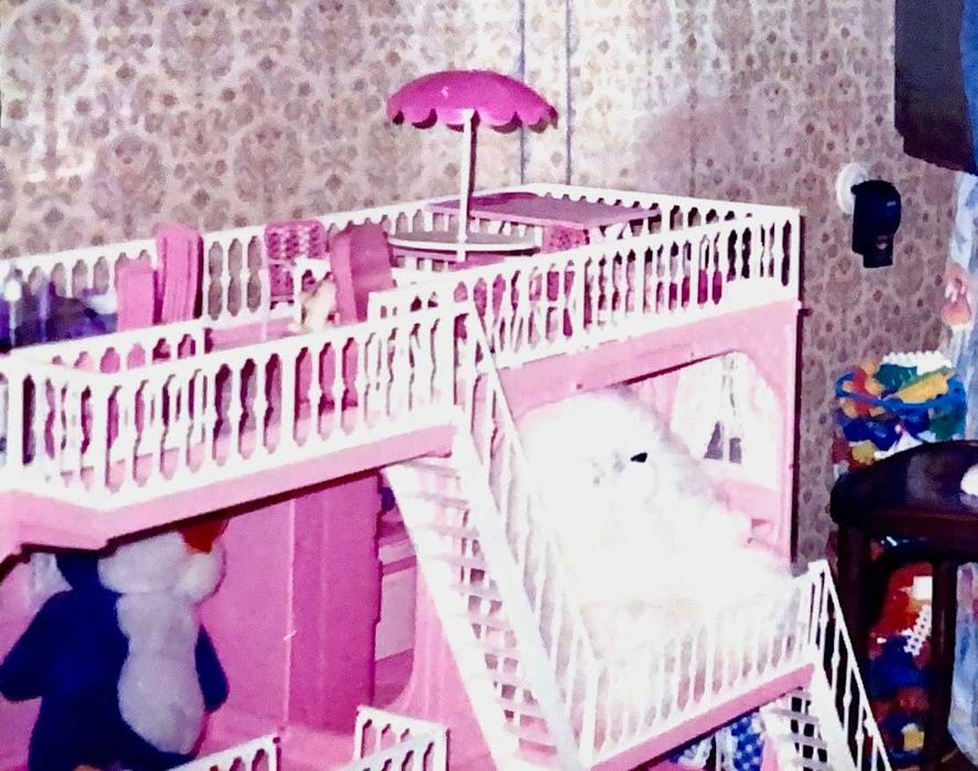 Кукольный домик для барби розовый