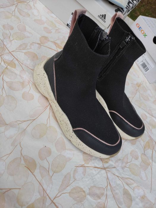 Детски обувки 33, 34 номер Nike, Geox, Adidas, Dee zee, Zara, Skechers