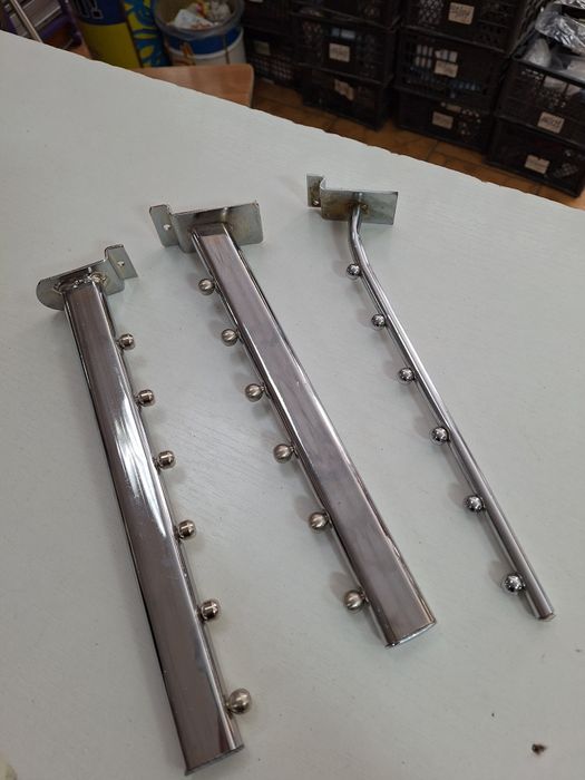 Кронштейны продам.