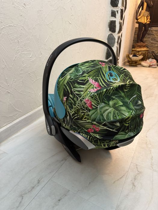 Стол за кола и база Cybex dj khaled cloud Z Sirona Z base i size