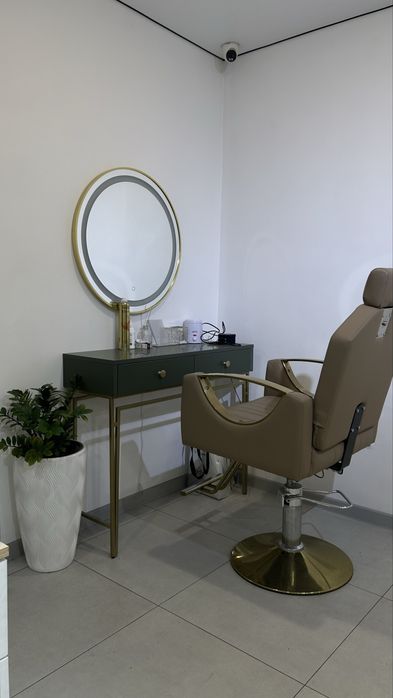 Продам Ресепшн 25.000 тг