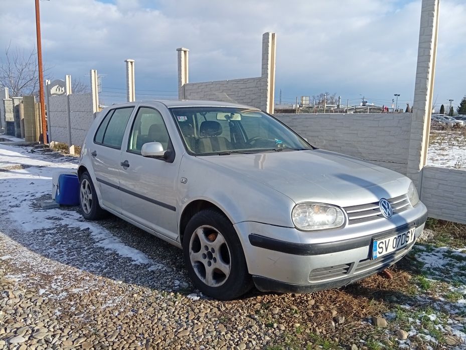 Vând auto Wv Golf 4