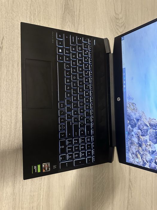 Laptop Gaming HP Pavilion 15 | Ryzen 7 3750H | GTX 1660 Ti Max-Q 16RAM
