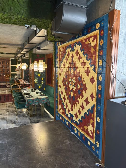 Роспись стен, художники