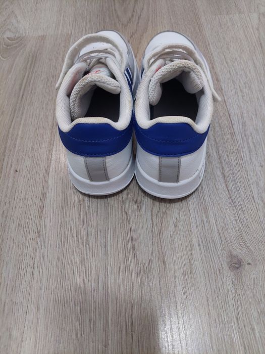 Детски маратонки Адидас