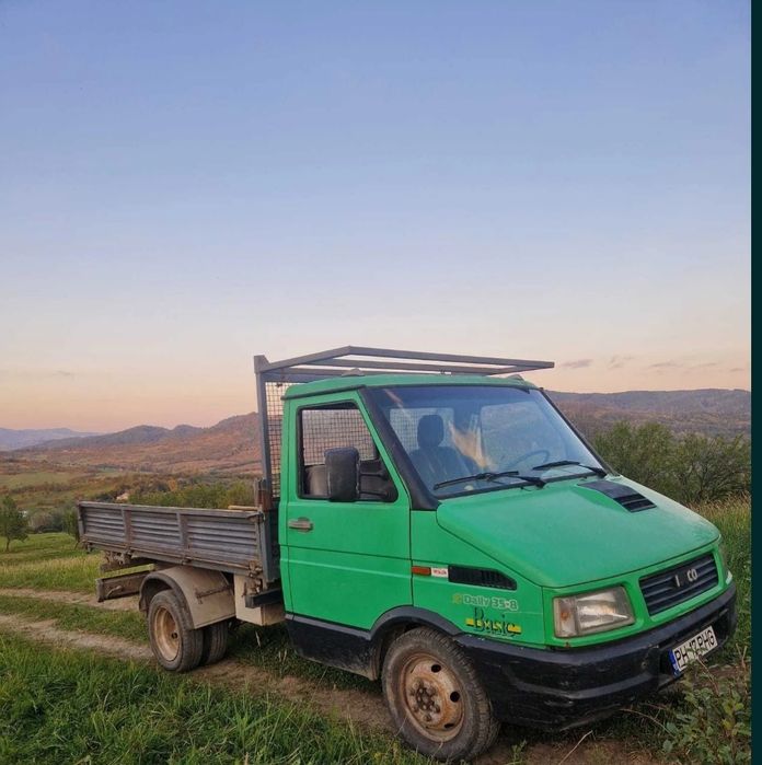 Vând autoutilitară IVECO DAILY 35 8,basculabil 3 părți.