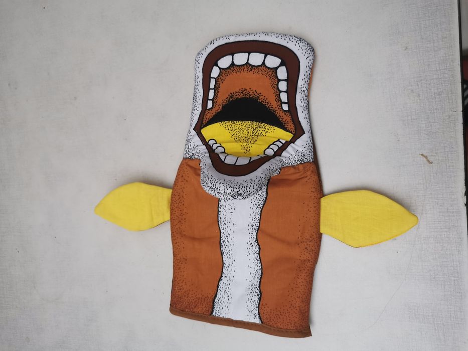 Manusi cuptor bucatarie