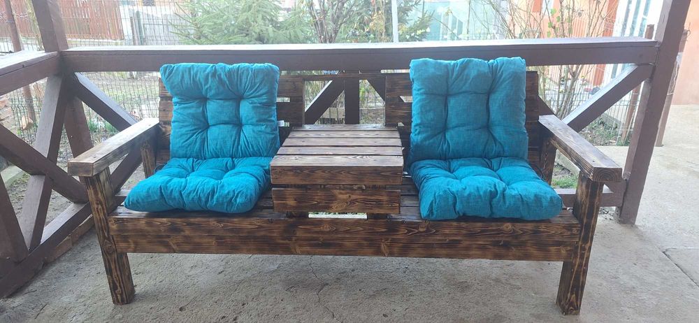 Sezlong dublu cu masuta din lemn