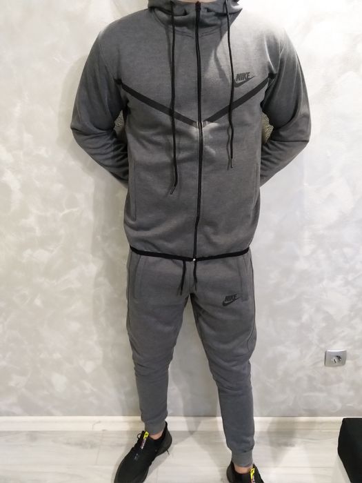 Екип Nike Tech Fleece размер S- L- XL