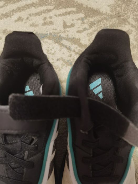 Adidași pentru băieți