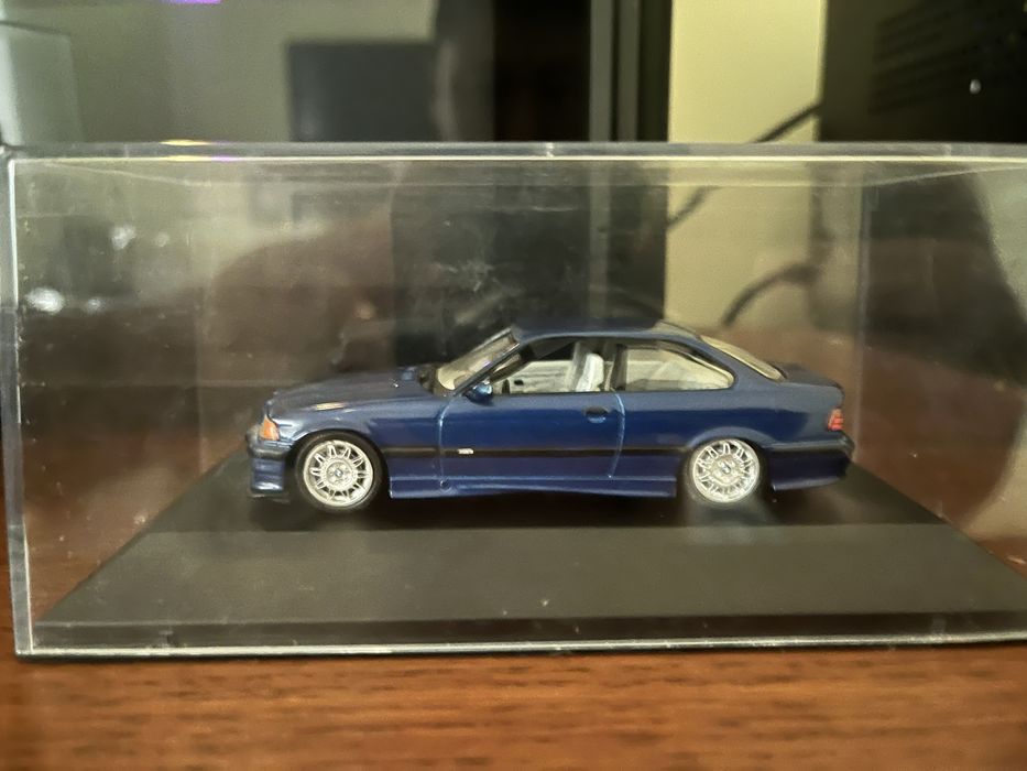 Продам модели 1:43