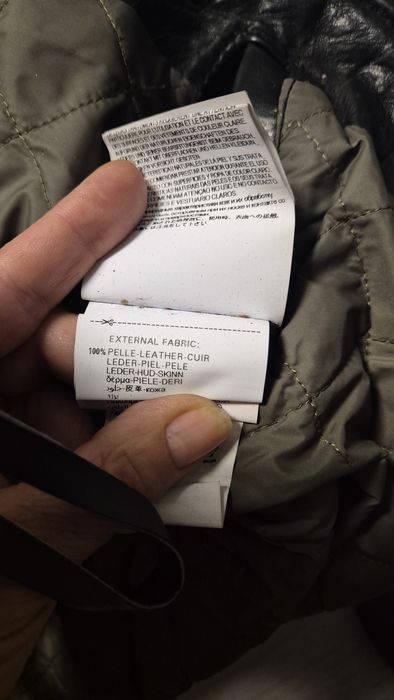 Якето е на марката Replay и е от серията "One Off II".
​Тъй като е час