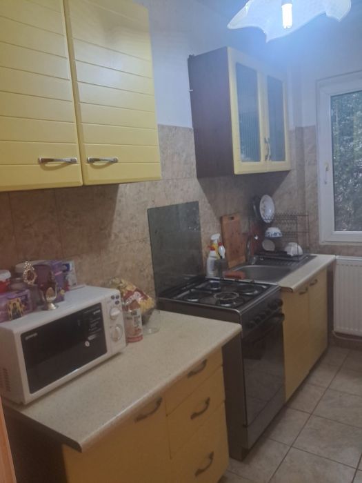 Vând apartament 2 camere