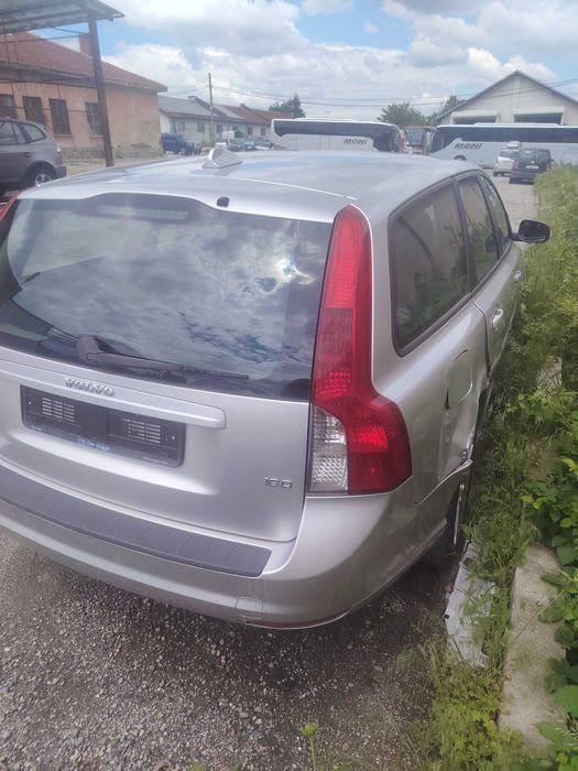 Volvo V50 1,6 HDI, Волво В50 на части!
Август 2007