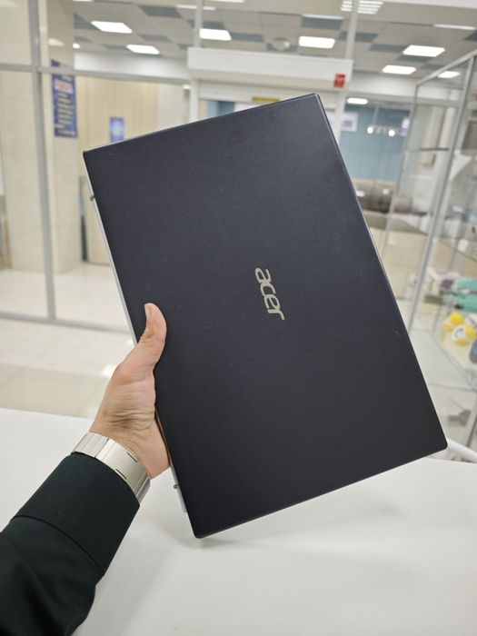 Ноутбук Acer Extensa 215-32