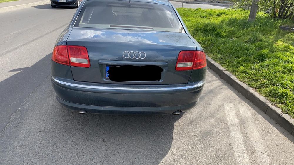 Dezmembrez Audi A8 D3 de la 2002 la 2010