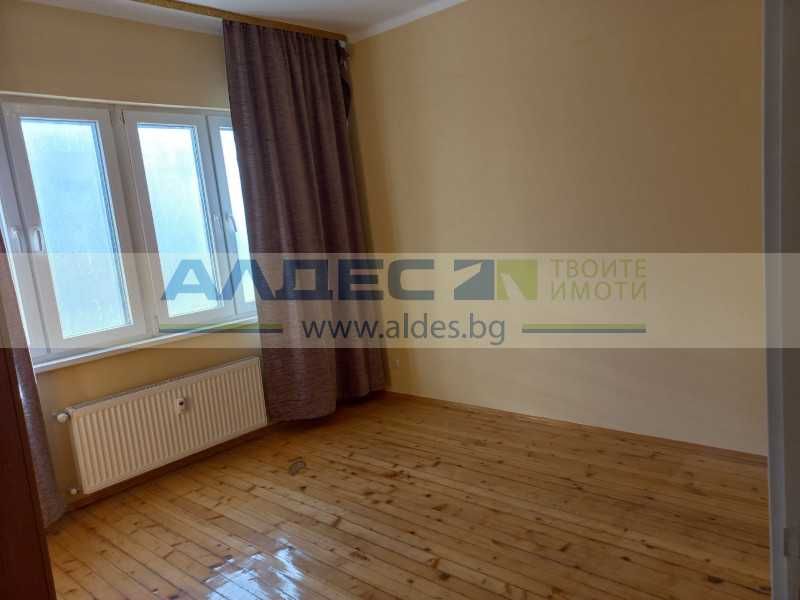 Продава се Тристаен апартамент в София, Център - 82 кв.м за 3598 €/кв.м - Снимка #5