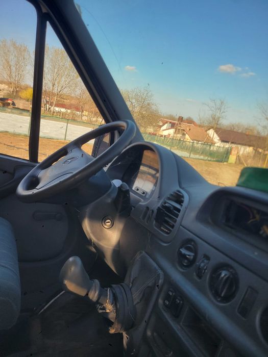 Mercedes sprinter