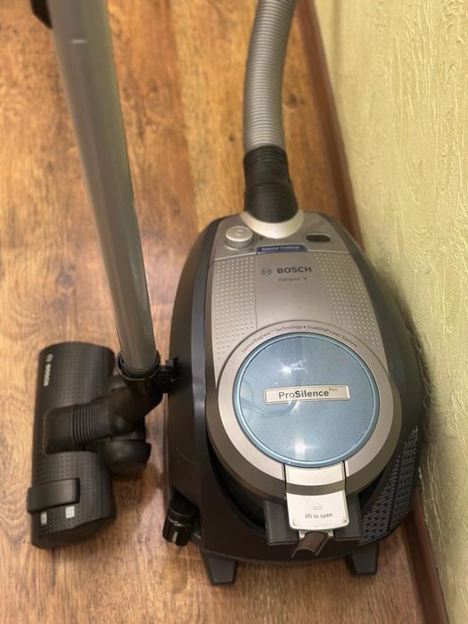 Контейнерный пылесос Relaxx'x ProSilence Plus