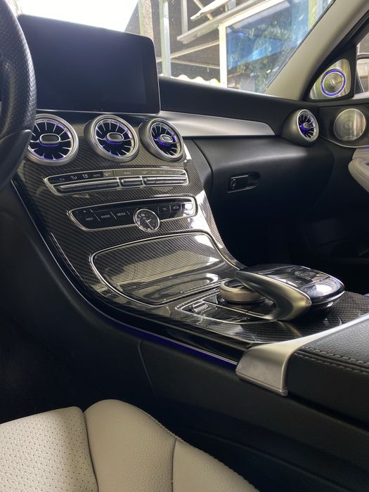 Централна карбонова конзола (хидрографика) C W205 GLC X257 E W213 X238