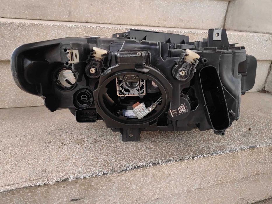 Фар BMW F30/F31 Bi-Xenon LED ляв/ Фар БМВ Ф30/Ф31 Оригинален