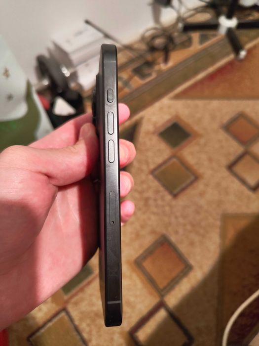 iPhone 16 pro 128gb negru black 10/10 bat 100%