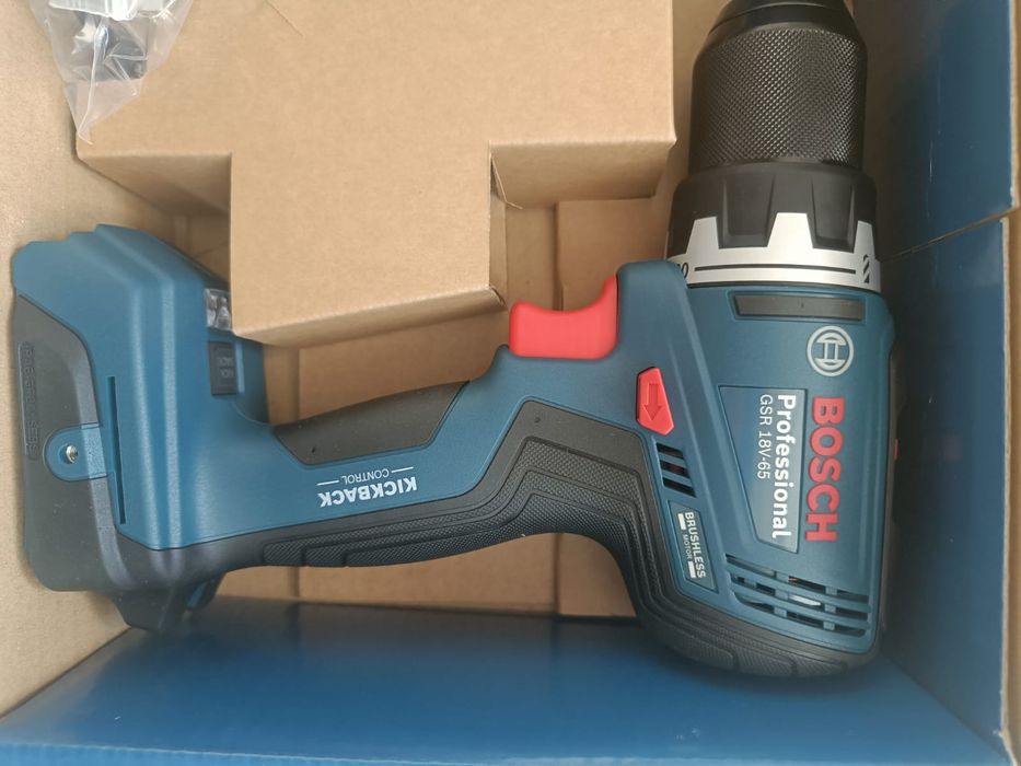 Bosch Professional GSR 18V-65 masina de gaurit si insurubat