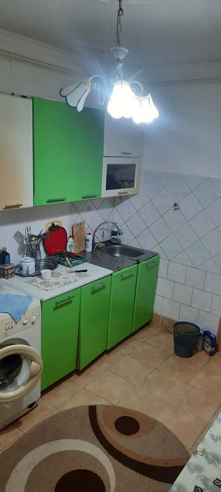 Однакомнатная на школьнике