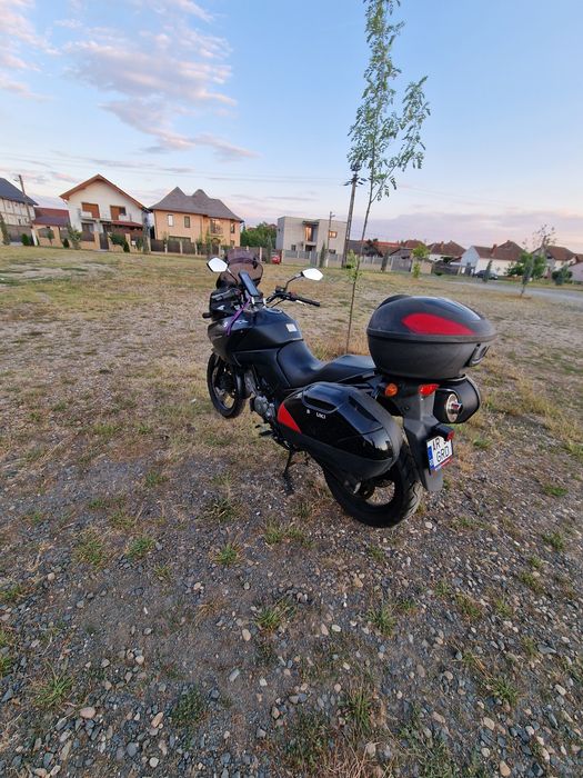 Suzuki  V strom  abs 650