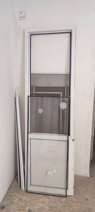 Продам пластиковые окна б/у в нормальном состоянии