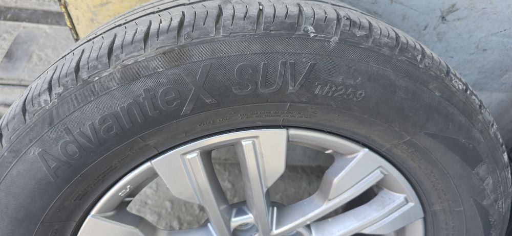 Шины летние  265/60 R18