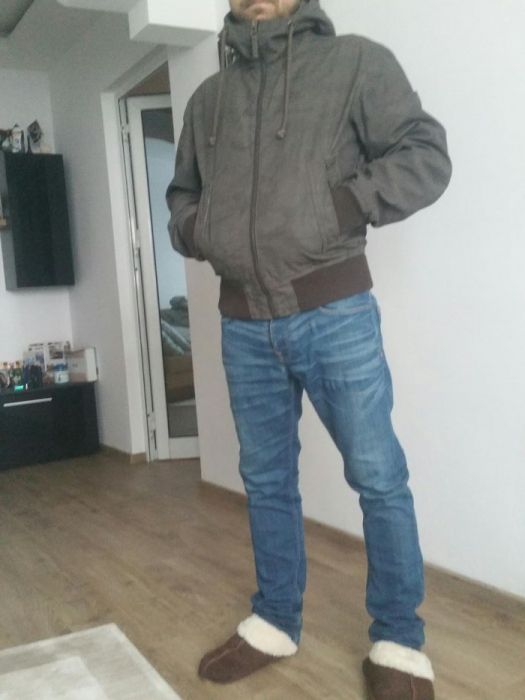 Geaca Celio 50 ron